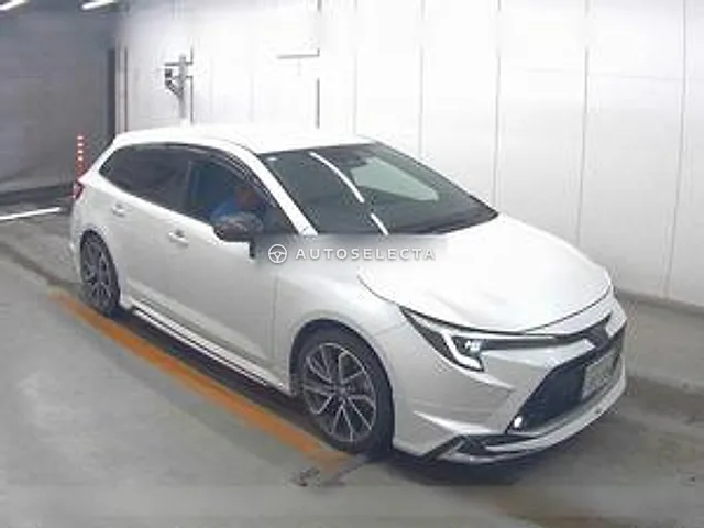 Toyota Corolla Touring 2023, auction grade 4