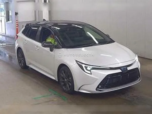 Toyota Corolla Touring 2023, auction grade RA