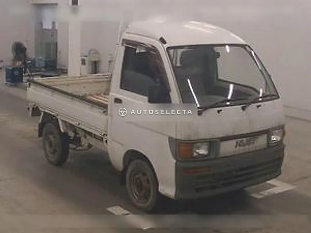 Daihatsu Hijet Truck 1995, auction grade 3.5