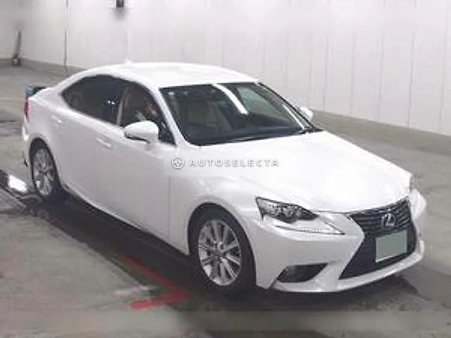 Lexus IS 2013, auction grade 4.5