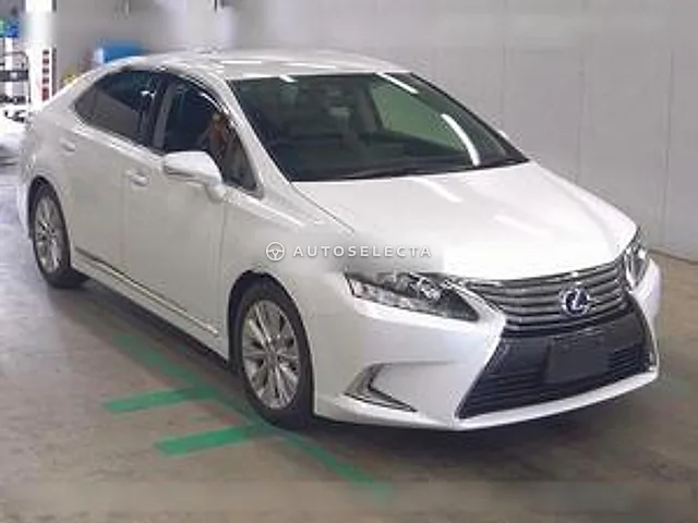 Lexus HS 2014, auction grade 4.5