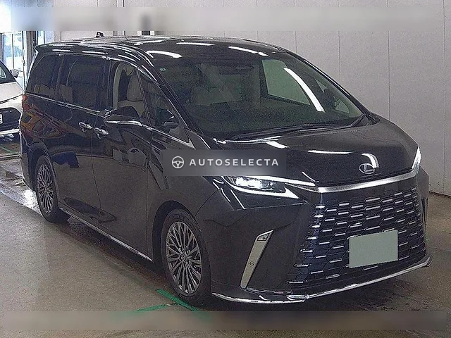 Lexus LM 2025, auction grade 5