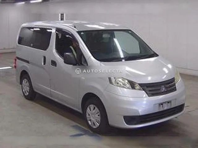 Mitsubishi Delica Van 2016, auction grade 4