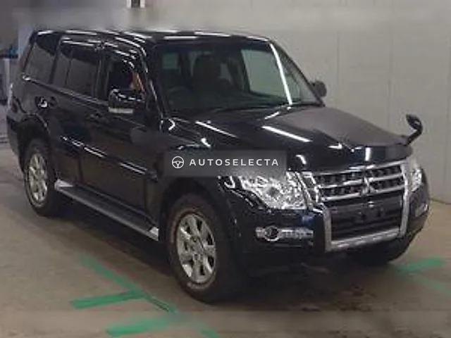 Mitsubishi Pajero 2018, auction grade 4