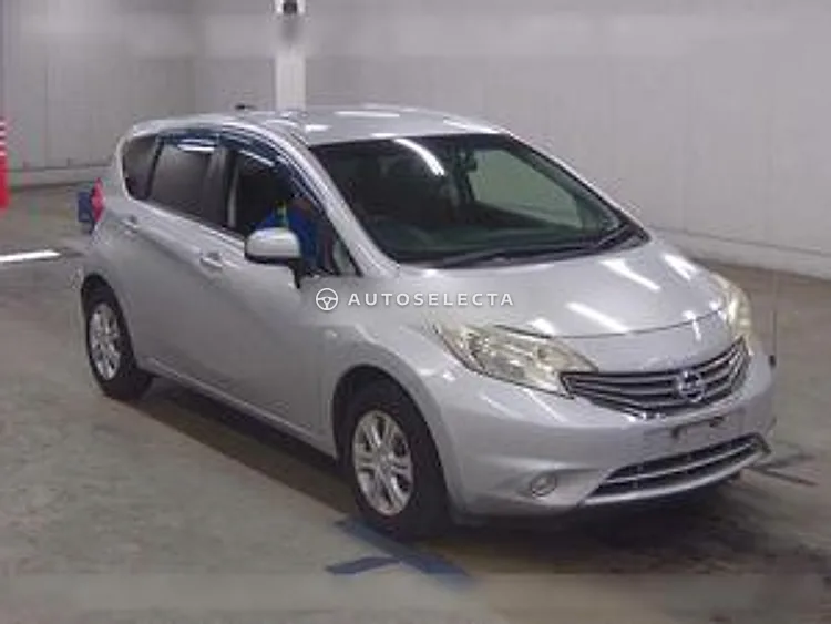 Nissan Note 2013, photo 1 of 1