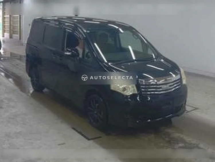 Toyota Noah 2010, photo 1 of 1