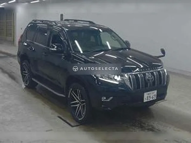 Toyota Land Cruiser Prado 2019, auction grade 3.5