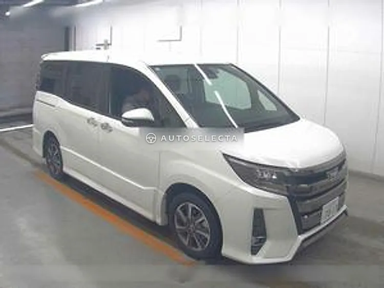 Toyota Noah 2018, photo 1 of 1