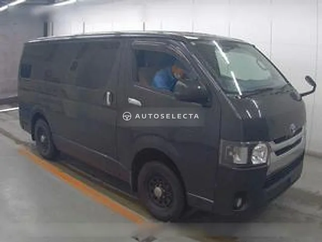 Toyota Hiace Van 2005, auction grade R