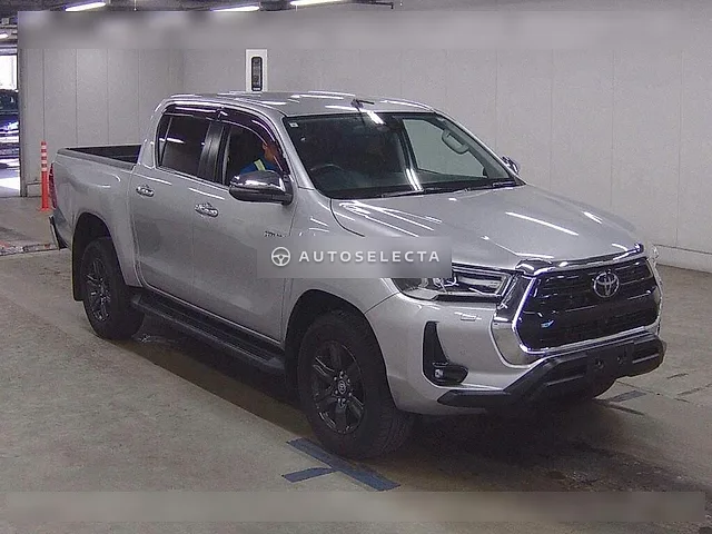 Toyota Hilux 2024, auction grade 4.5