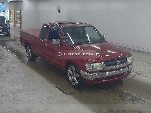 Toyota Hilux Sports Pick Up 2003, auction grade R