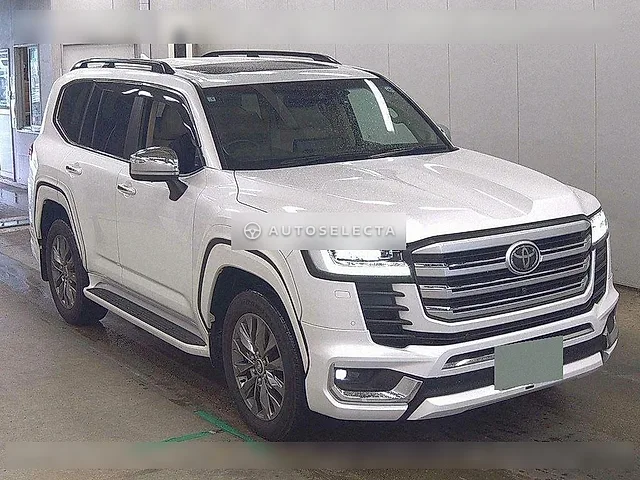 Toyota Land Cruiser 2023, auction grade 5