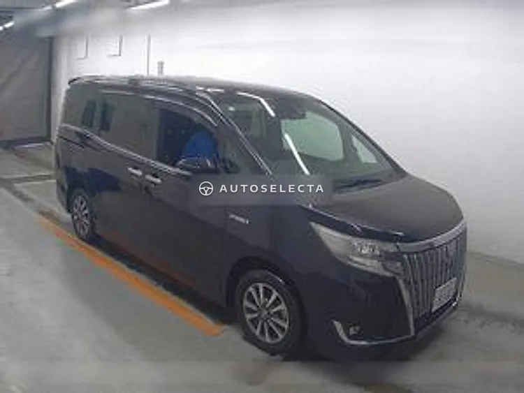 Toyota Esquire 2018, photo 1 of 1