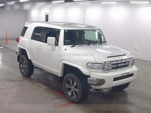 Toyota FJ Cruiser 2011, auction grade R