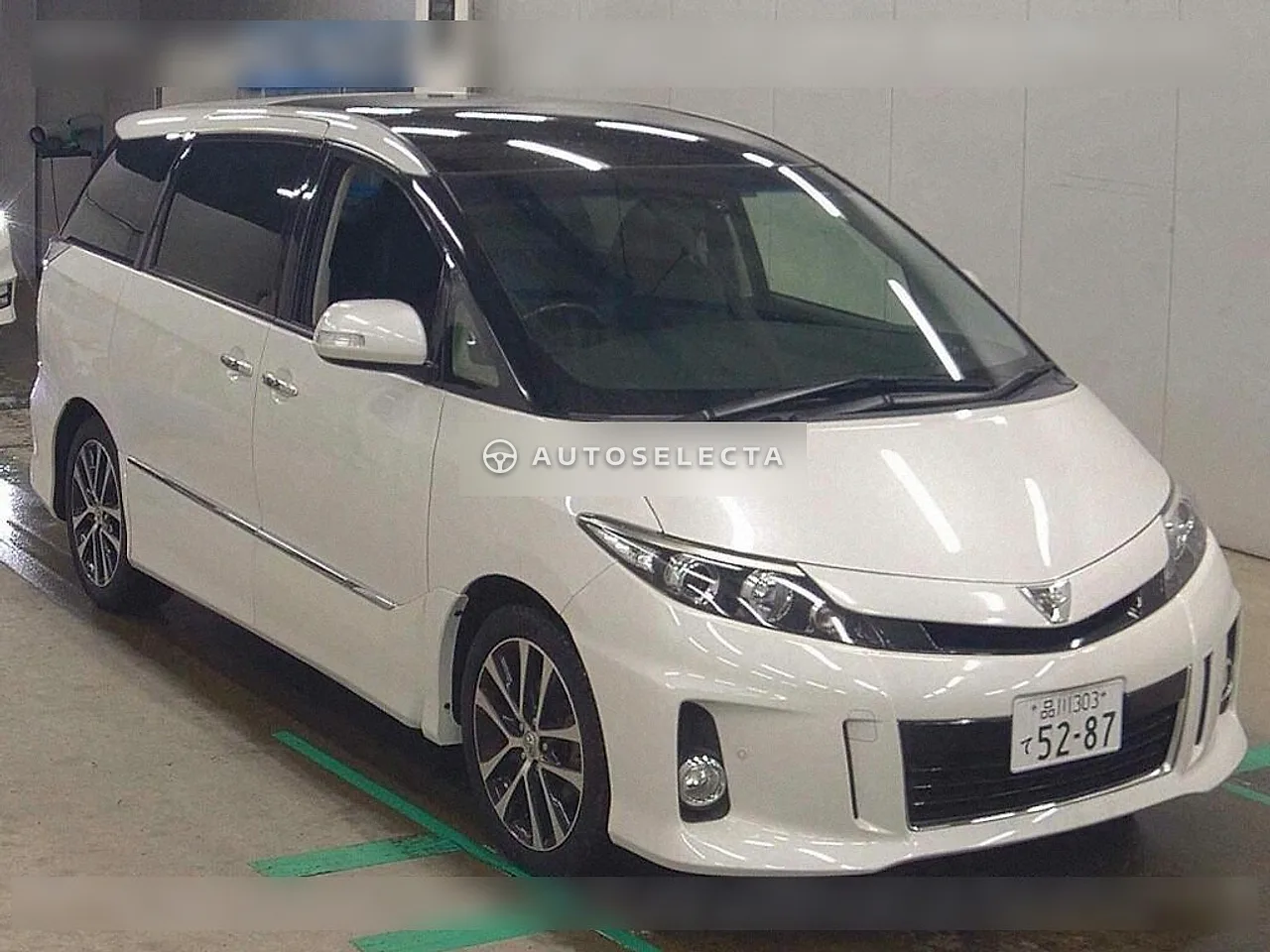 Toyota Estima 2016, photo 1 of 1