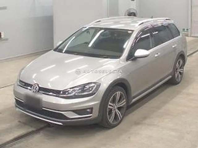 Volkswagen Golf Alltrack 2017, auction grade 4