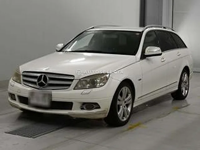 Mercedes-Benz C-Class Station Wagon 2008, auction grade 3.5