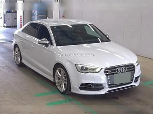 Audi S3 Sedan 2014, auction grade 4.5