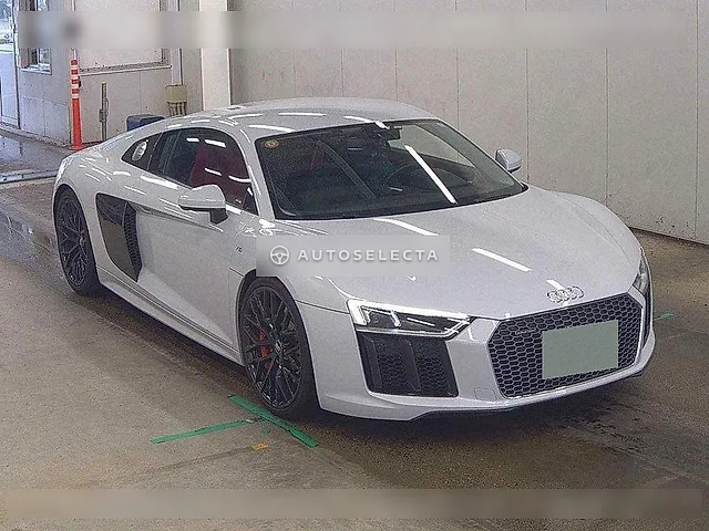 Audi R8 2017, auction grade 4.5