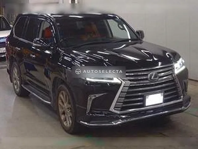 Lexus LX 2017, auction grade 4.5