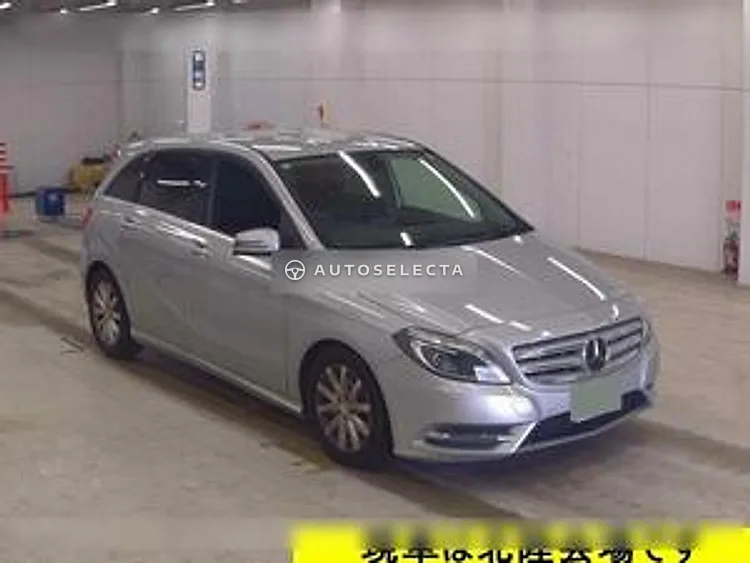 Mercedes-Benz B-Class 2014, photo 1 of 1
