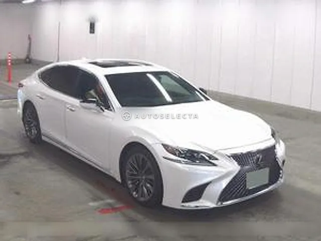 Lexus LS 2018, auction grade 4.5