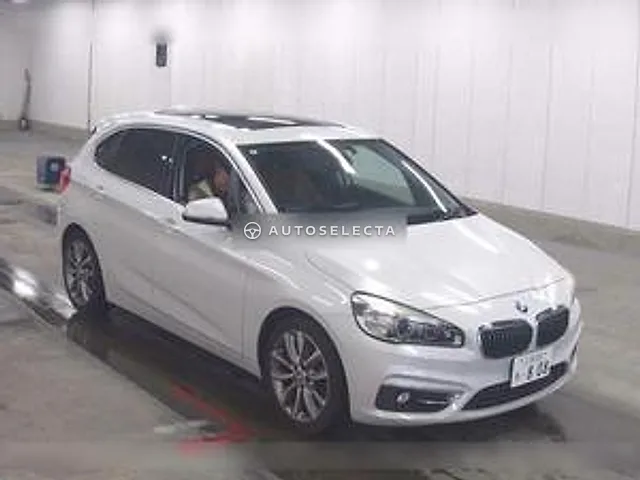 BMW 2 Series 2015, auction grade 3.5