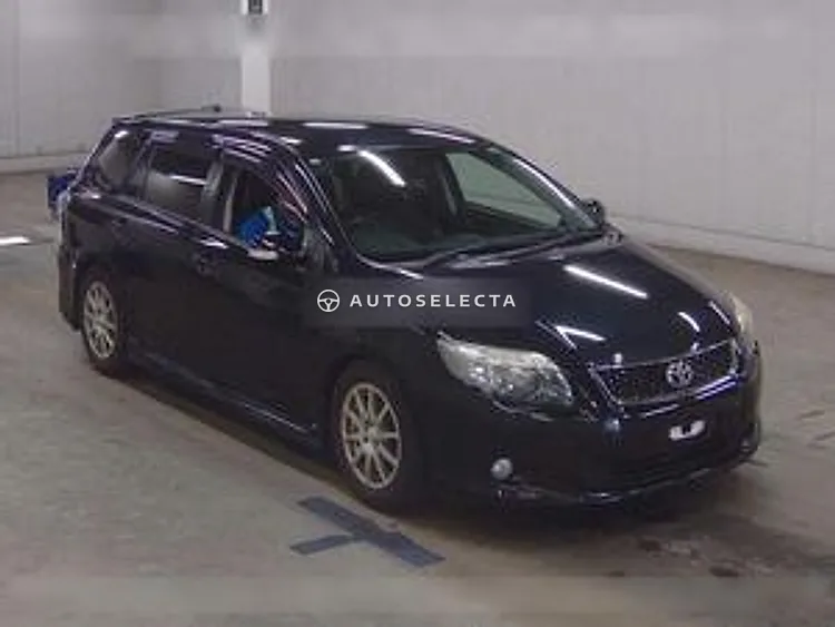 Toyota Corolla Fielder 2011, photo 1 of 1