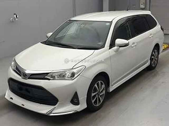 Toyota Corolla Fielder 2019, auction grade R