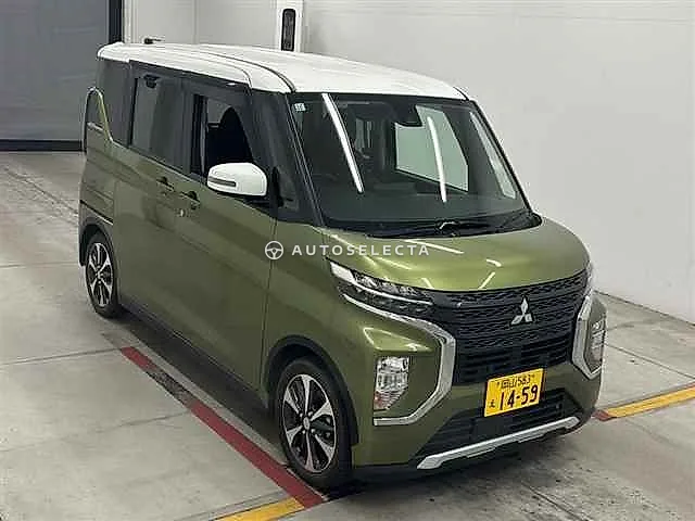 Mitsubishi eK X Space 2021, auction grade 4.5