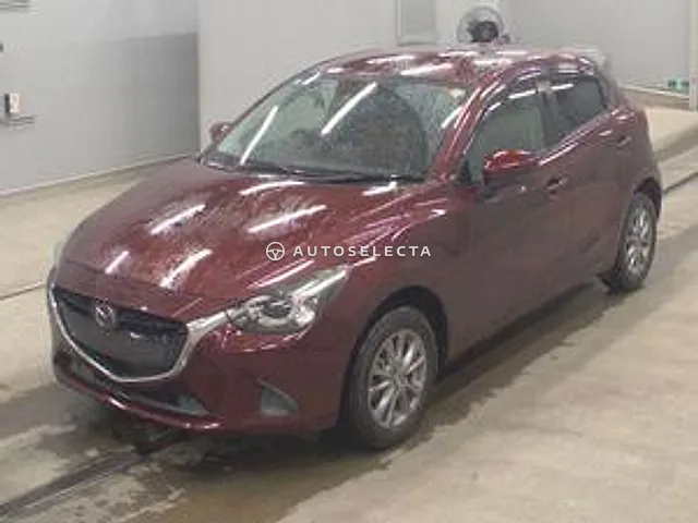 Mazda Demio 2017, auction grade R