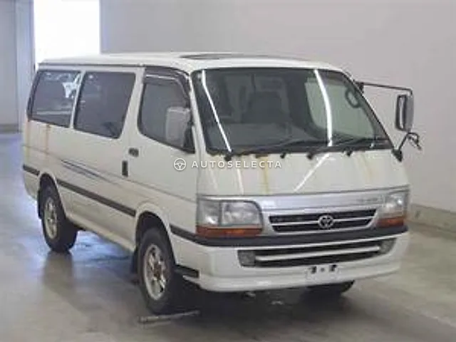 Toyota Hiace Van 2001, auction grade 3