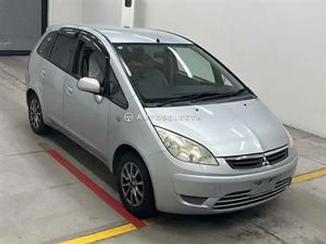 Mitsubishi Colt Plus 2005, auction grade 3.5