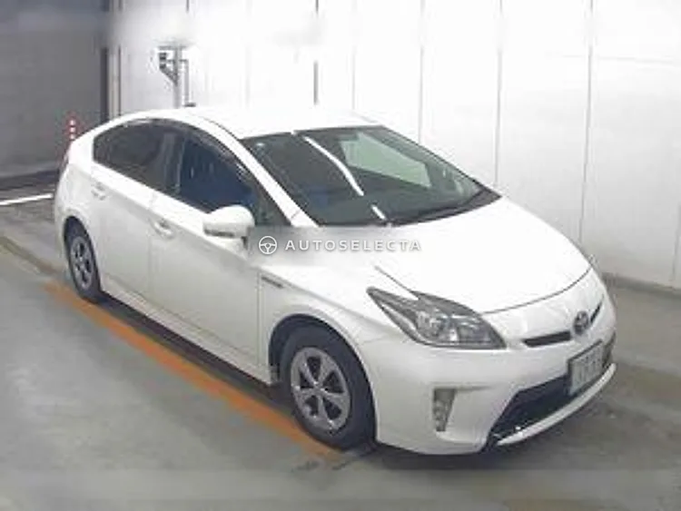 Toyota Prius 2013, photo 1 of 6