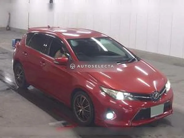 Toyota Auris 2014, auction grade 3.5
