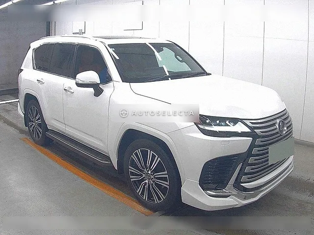 Lexus LX 2022, auction grade 4.5