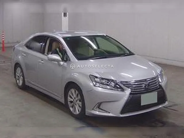 Lexus HS 2014, auction grade 3.5