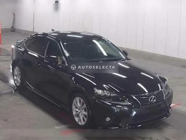 Lexus IS 2015, auction grade 4.5