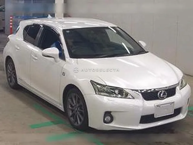 Lexus CT 2012, auction grade 4