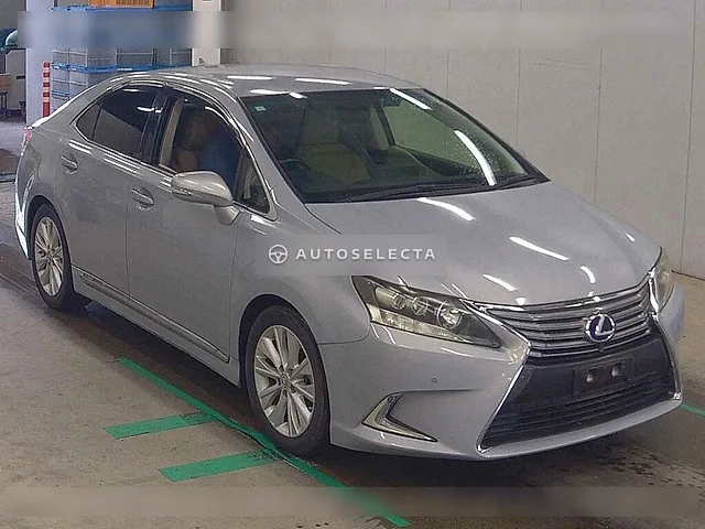 Lexus HS 2013, auction grade 3.5