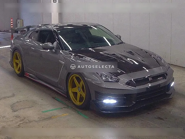 Nissan GT-R 2012, auction grade 4.5
