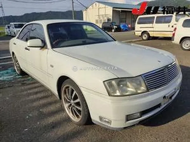 Nissan Cedric 2000, auction grade R
