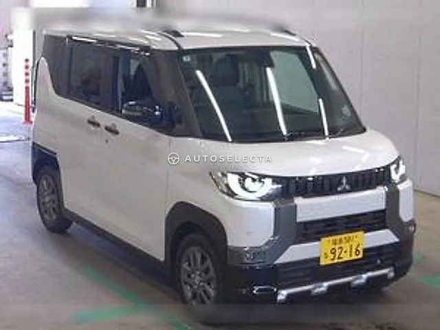 Mitsubishi Delica Mini 2025, auction grade 5
