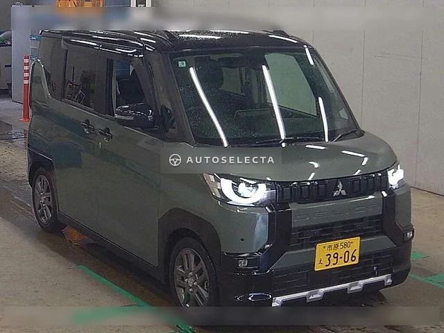 Mitsubishi Delica Mini 2025, auction grade R