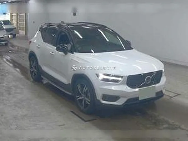 Volvo XC40 2022, auction grade 4.5