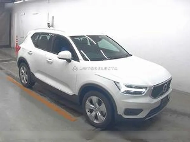 Volvo XC40 2019, auction grade 4.5