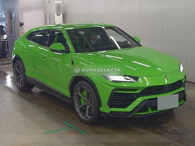 Lamborghini Urus 2022, auction grade 5