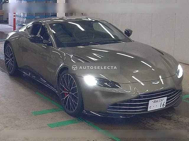 Aston Martin Vantage 2023, auction grade 5
