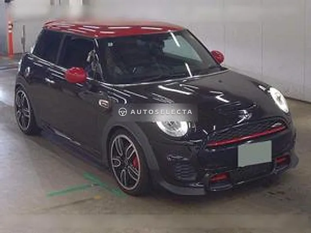 MINI 2018, auction grade 4.5