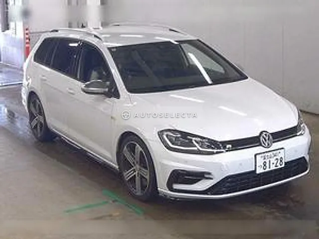 Volkswagen Golf R Variant 2018, auction grade 4